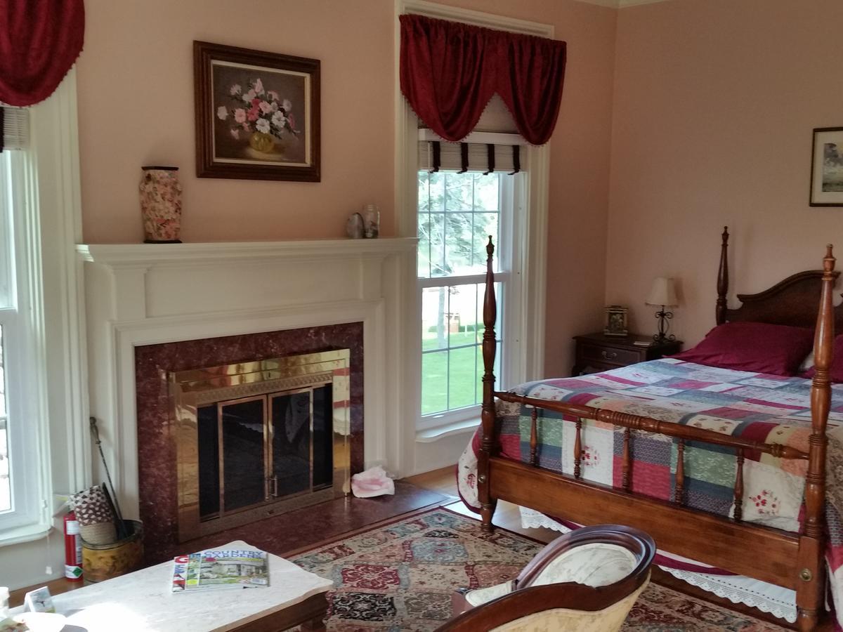 Mariaville Lake B & B Pattersonville Esterno foto