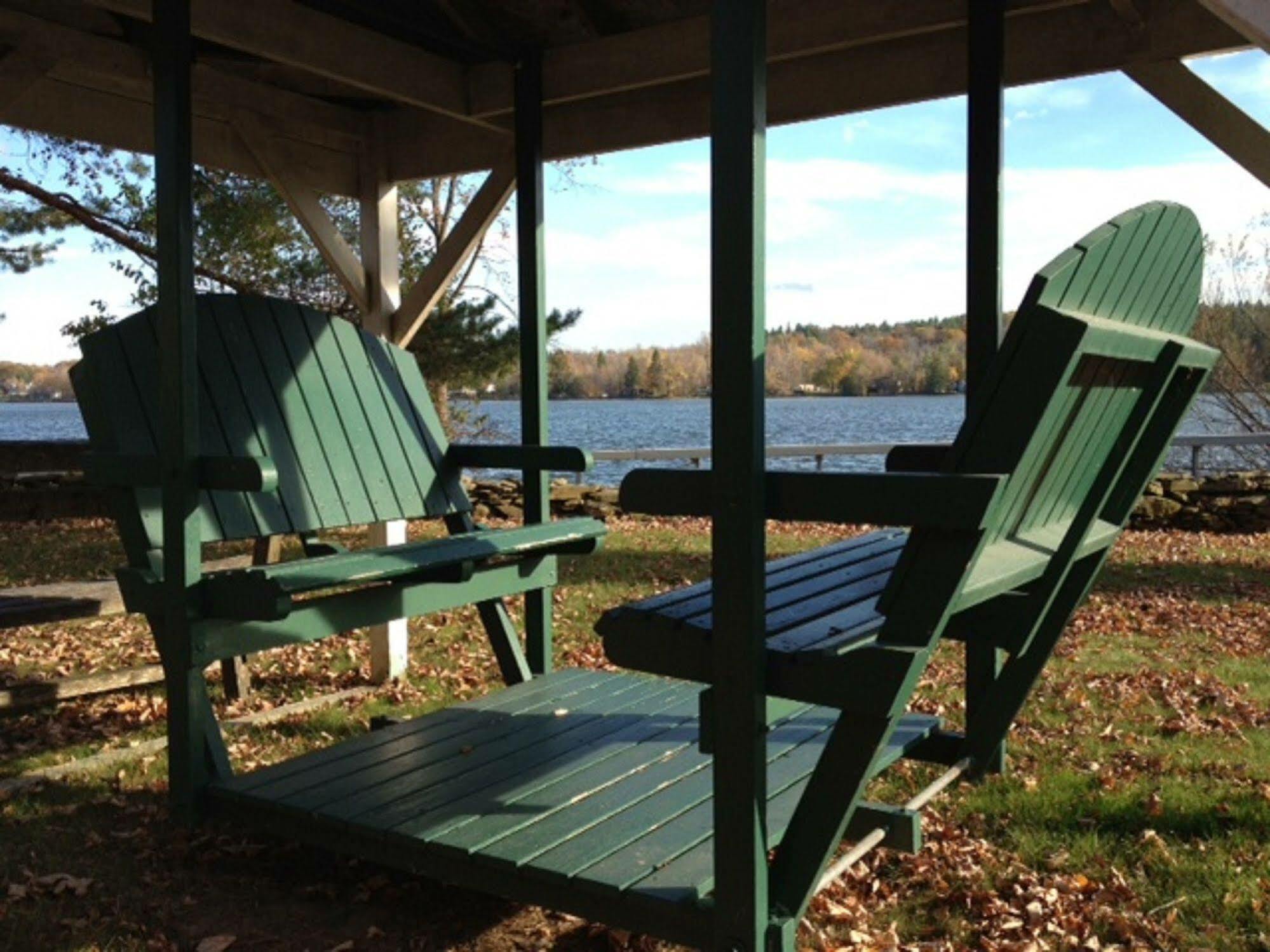 Mariaville Lake B & B Pattersonville Esterno foto